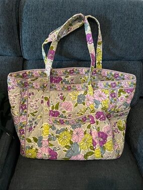 Vera Bradley zip top tote